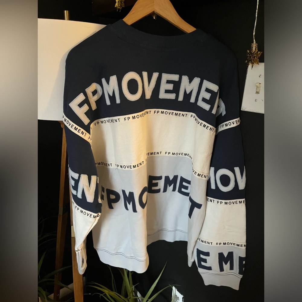 NWT FREE PEOPLE MOVEMENT All Star Logo Set | Midnight Navy Combo MSRP $198 - Picture 13 of 15